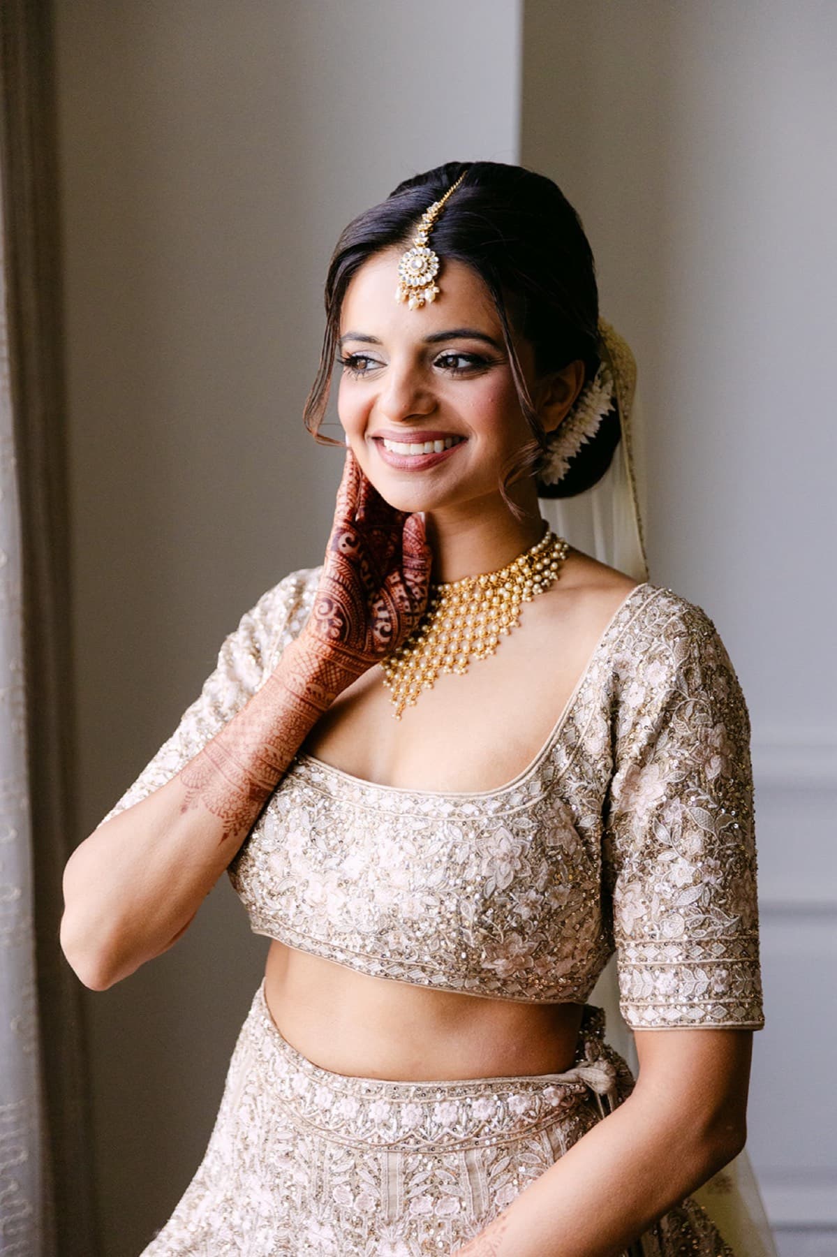 Soft bridal glamour portrait, Toronto wedding photography